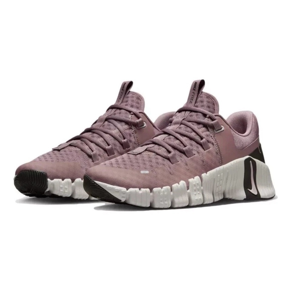Nike Free Metcon 5 Smokey Mauve Platinum Violet DV3950-201 Women's Size 6